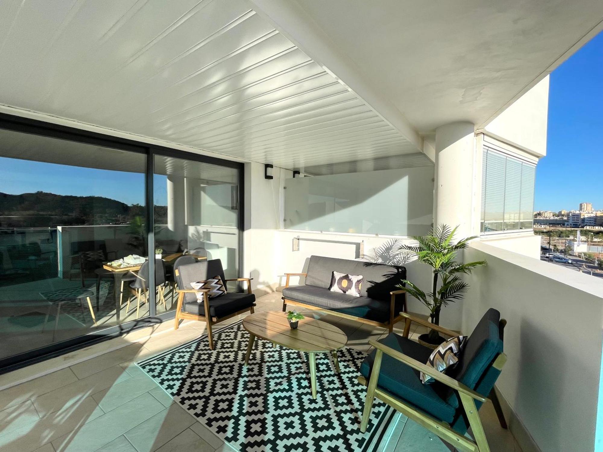 Three Bedroom Vacation Paradise Apartament Fuengirola