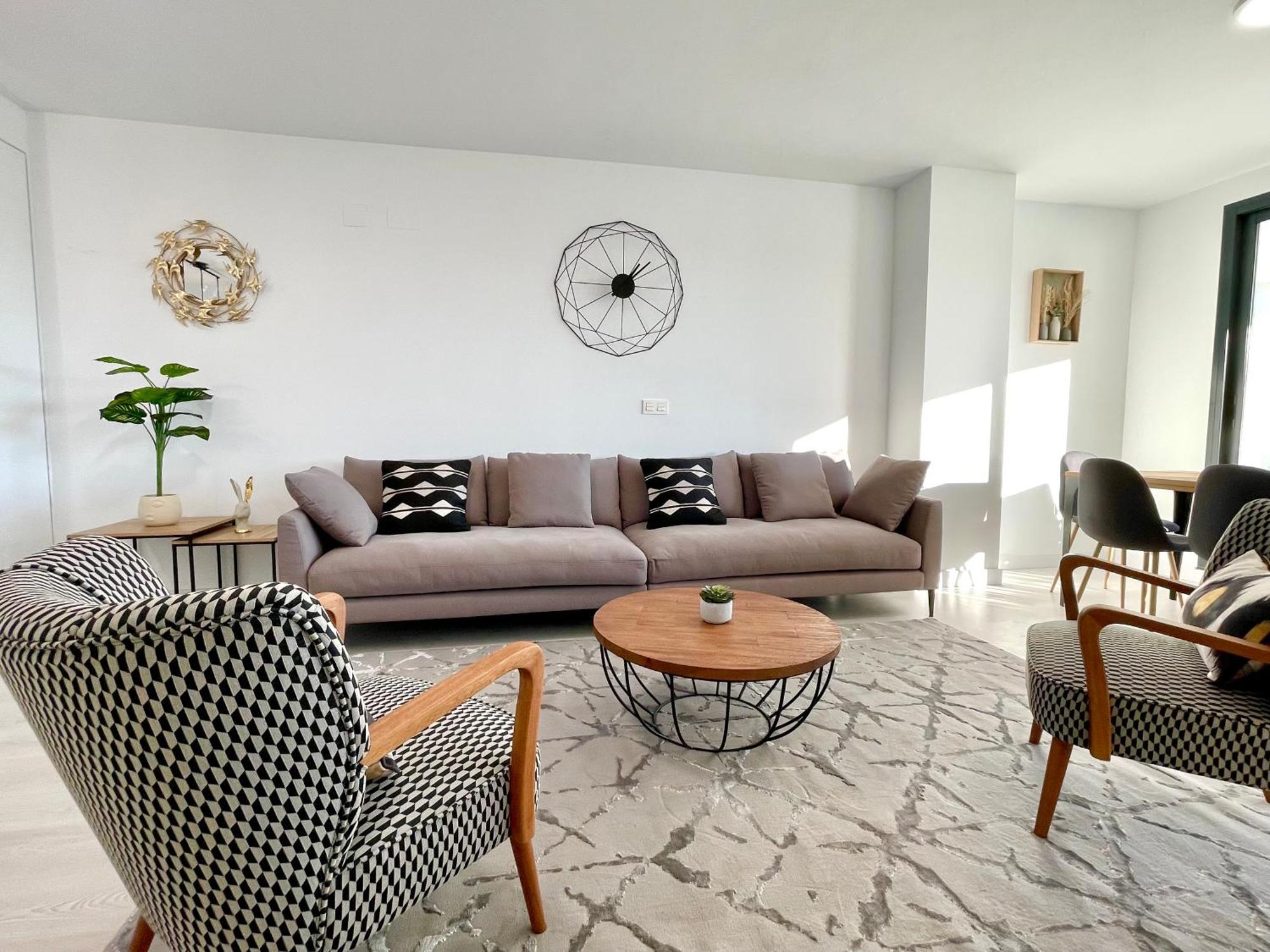 Apartament Three Bedroom Vacation Paradise *